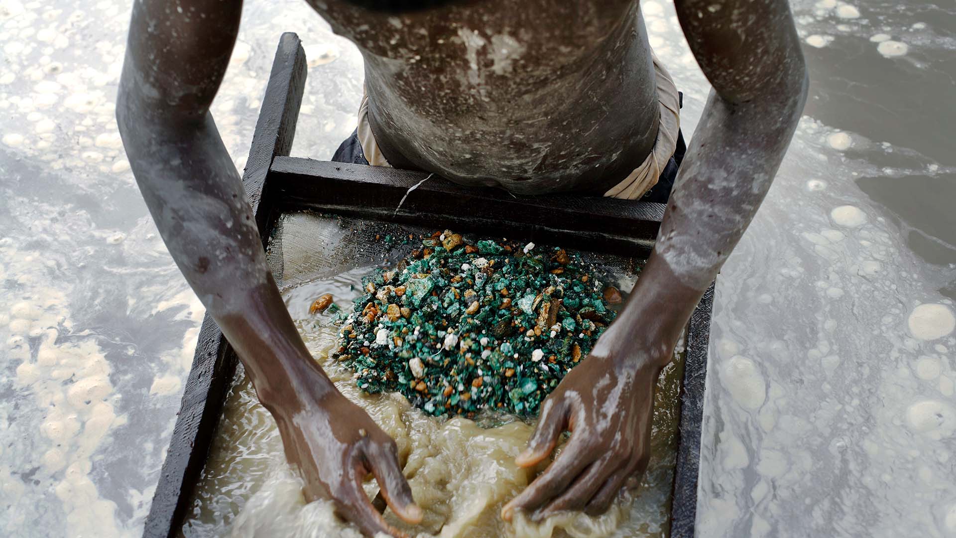  Conflict Minerals: laundered by due diligence schemes?
