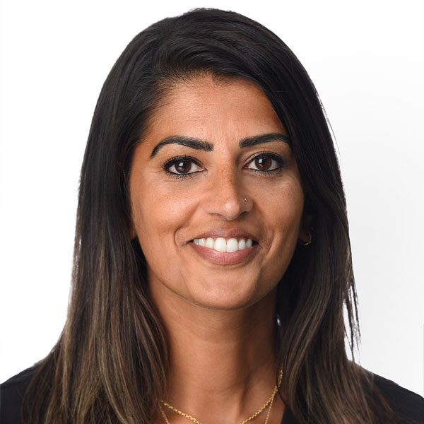 Headshot of Shab Niaz
